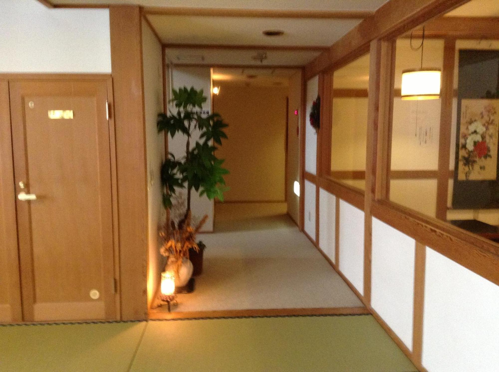 Minamiya 山とねこと遊ぶ宿 みなみ家 Хакуба-Мура Экстерьер фото